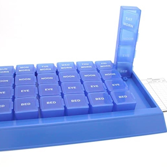 Deluxe Pill Organizer - Picture 2 of 3